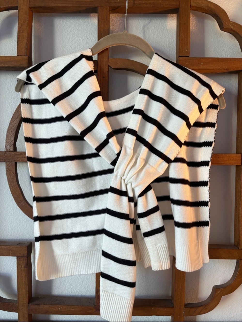 Black & White Sweater Shawl